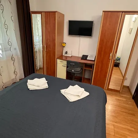 Apartment Cozy Flat Near The Center *